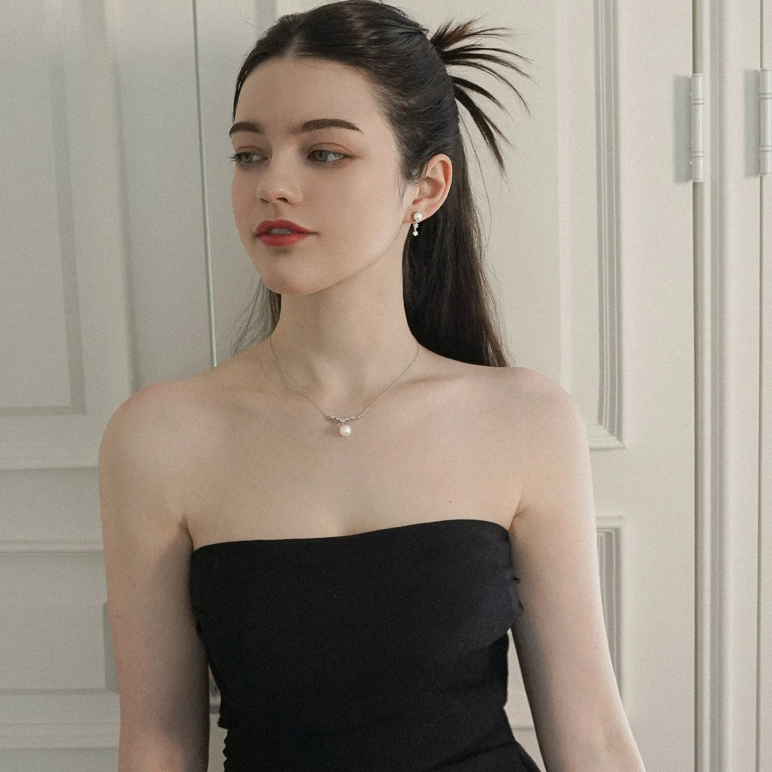 ANNABELLA PEARL NECKLACE