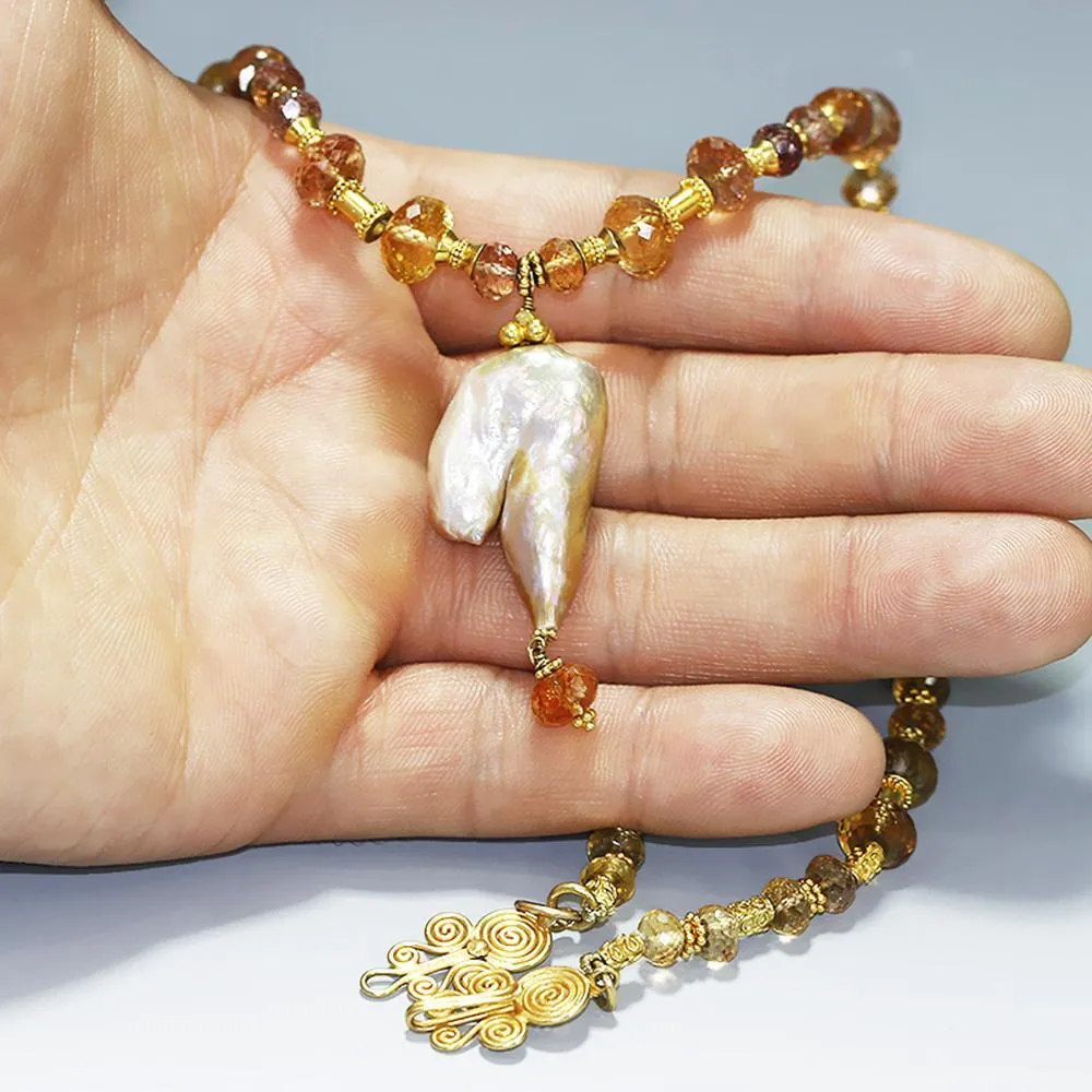 Baroque Pearl Pendant Necklace with Gemstone's 18K