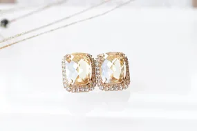 CHAMPAGNE STUDS