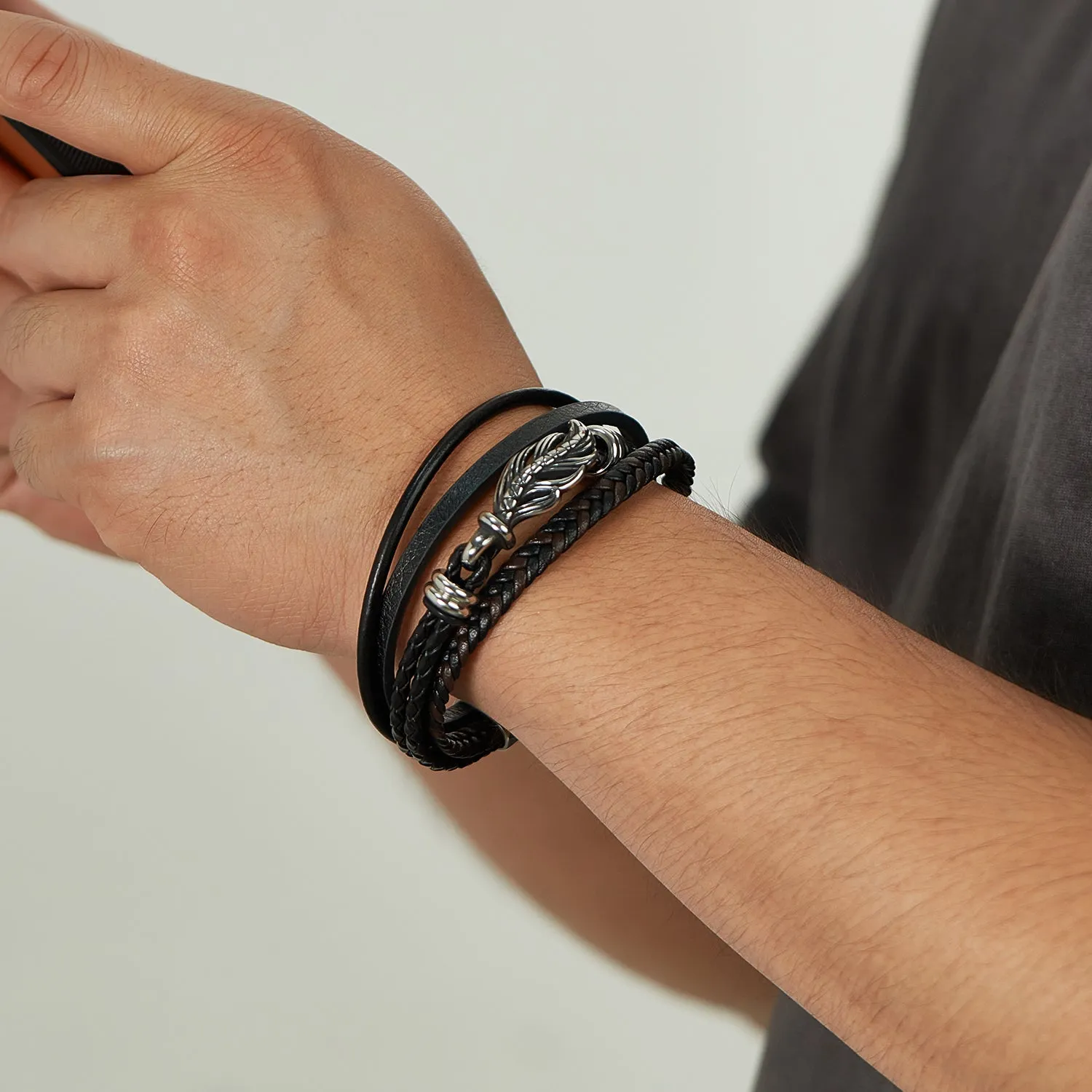 Men's Woven Leather Bracelet with Stainless Steel Dragon Clasp - Durable and Fashion-Forward Accessory