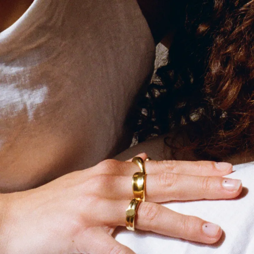 THE AVA RING - Solid 14k gold