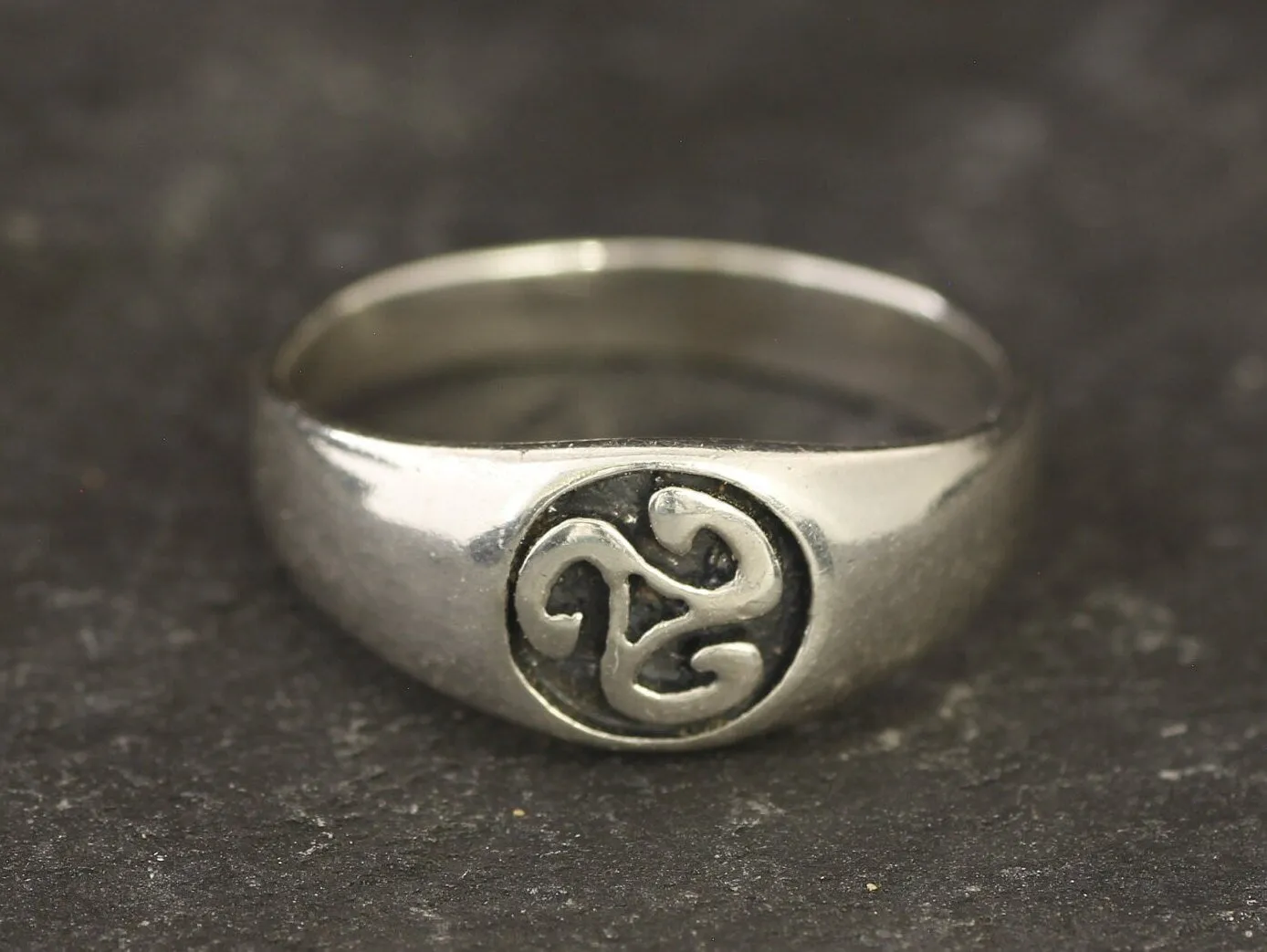 Triskelion Ring - Silver Triskeles Ring - Celtic Triskele Ring