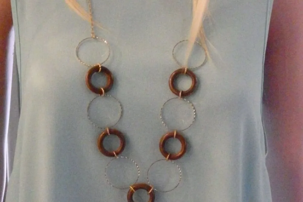 Wood necklace